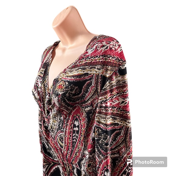 Dress with Paisley print - Shark Bite hem line. - Picture 3 of 6